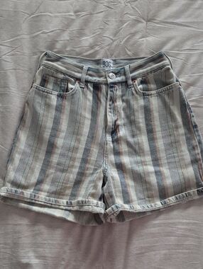BDG Striped Denim High-Rise Shorts in Gray and Tan
